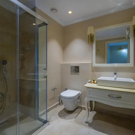 Grand Gocek Hotel